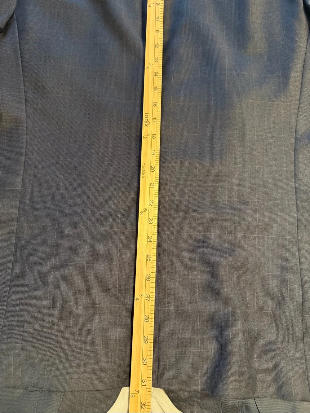 Oscar de la Renta menswear Super 100’s 100% wool 44R blue sports coat blazer